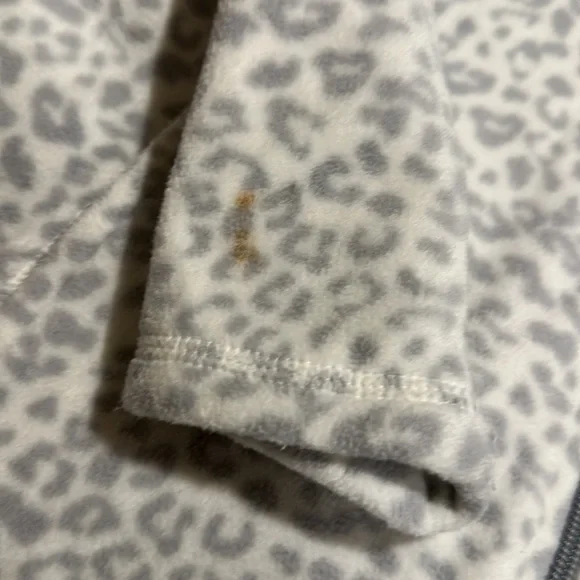 Old Navy fleece zip up jacket - Picture 3 of 3